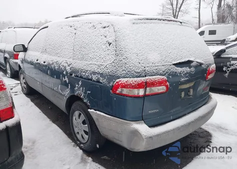 2002 Toyota Sienna Le z USA, uszkodzony, nr VIN 4T3ZF13C92U504983